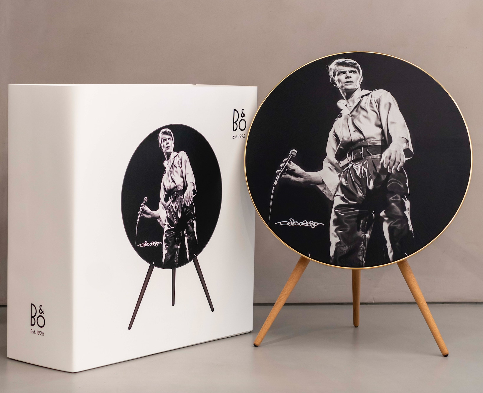 Bang & Olufsen X Denis O Regan Beosound A9 speaker + Cover + Print