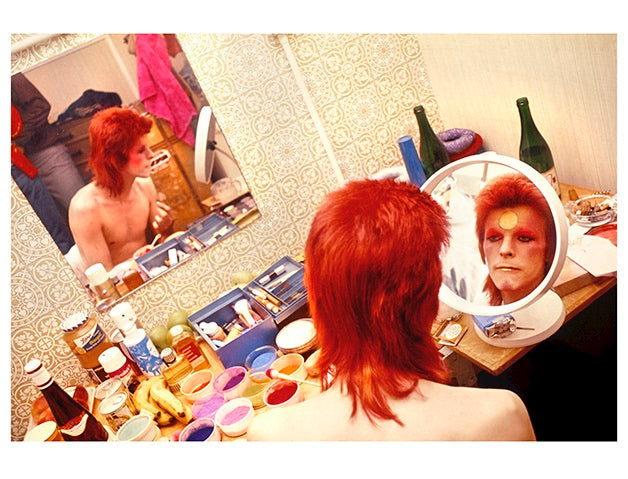 Bowie Make Up Circle Mirror, Scotland 1973