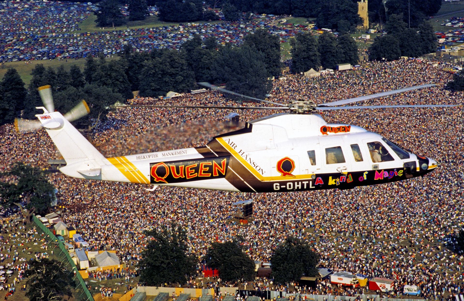 Queen 'Magic Tour' Helicopter Knebworth 1986